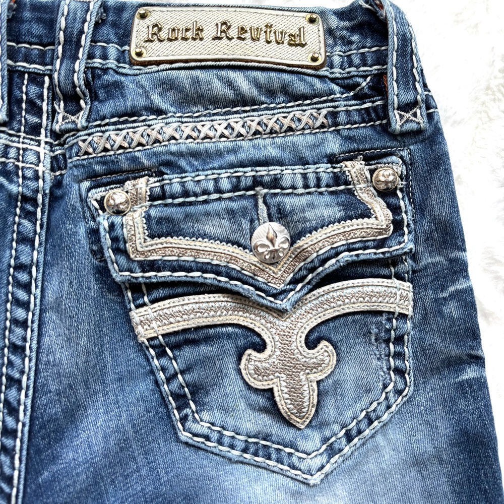 Rock Revival Blue Embellished Jeans with Decorative Stitching Sz 29